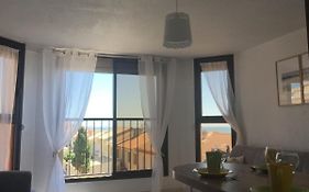 Studio cabine Toi et Moi à 30 m de la plage et de Valras centre avec linge de lit et ménage inclus